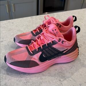 Nike Lunar Men's Sneakers in Pink and Black